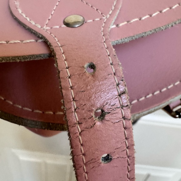 Zachels Pink Leather Saddle Bag Crossbody Purse. 9.5” by 7.5” by 2.5” - Picture 9 of 9